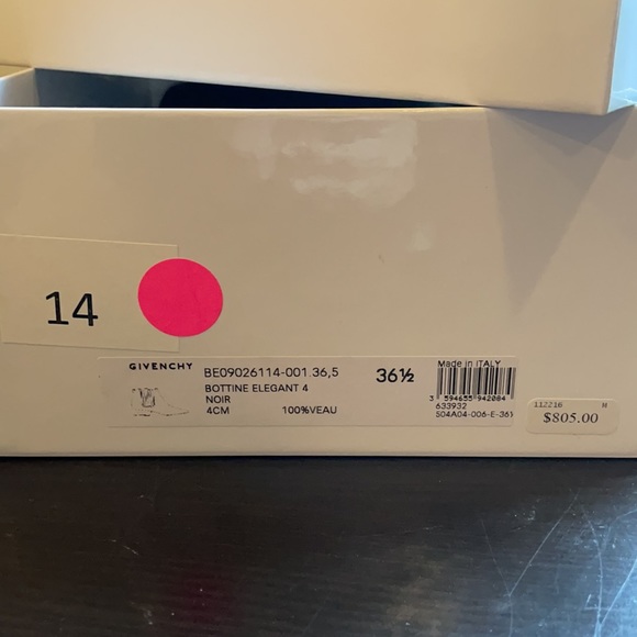 Givenchy short boot - Picture 2 of 9